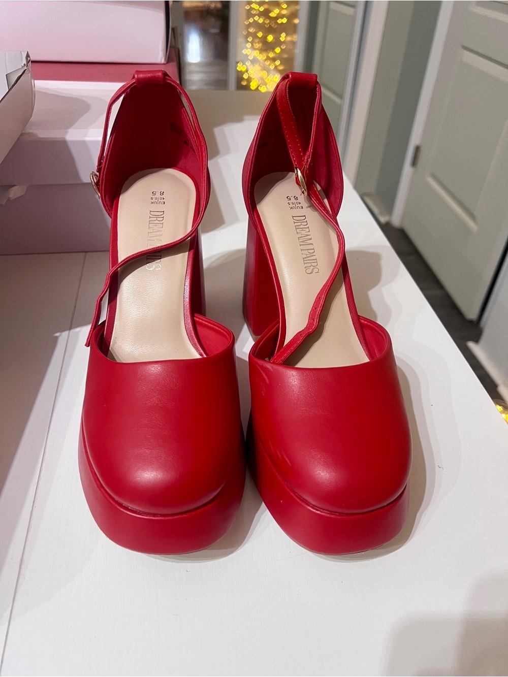 Dream Pairs Bold Red Platform Mary Jane Heels Sz 8.5